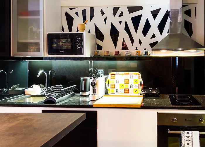 Liiiving In | Invictus Bolhao Market Apartament *