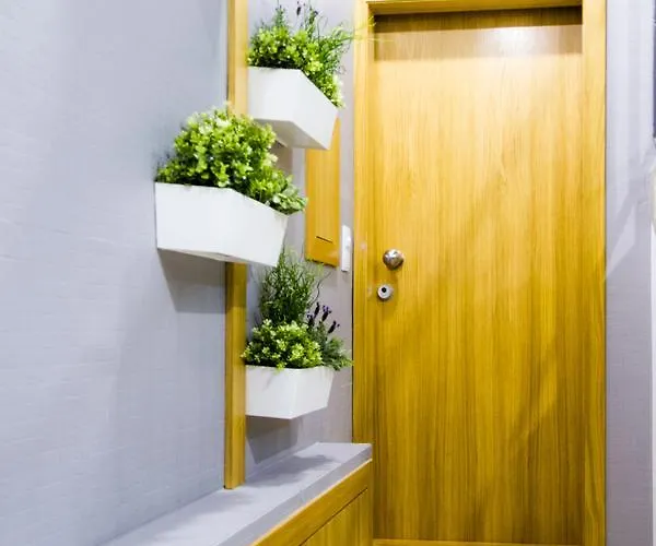 Liiiving In | Invictus Bolhao Market Apartment