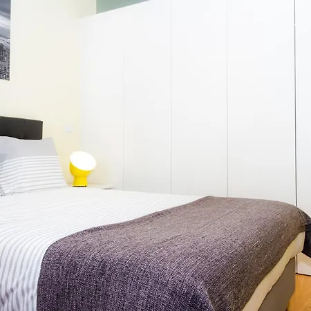 Liiiving In | Invictus Bolhao Market *