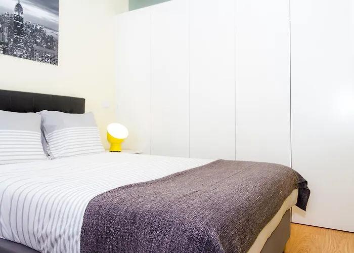 Liiiving In | Invictus Bolhao Market *